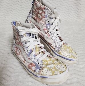 Vans Skate Shoes Youth 1.0 Kids Multicolor Floral Mid Lace Up Zip Canvas 721356